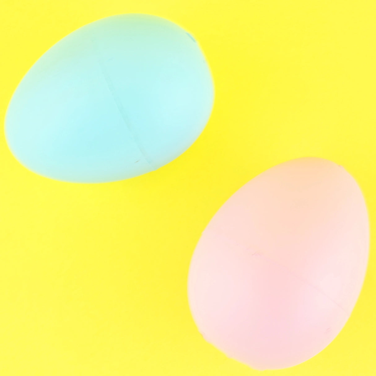 Axolotl Klekkeegg 6cm | Blå eller Rosa | Growing Egg