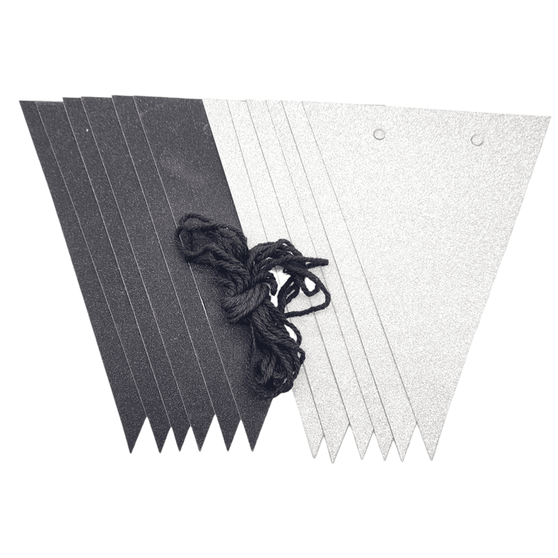 Party pennants 3m 12pcs | Black & Silver Glitter