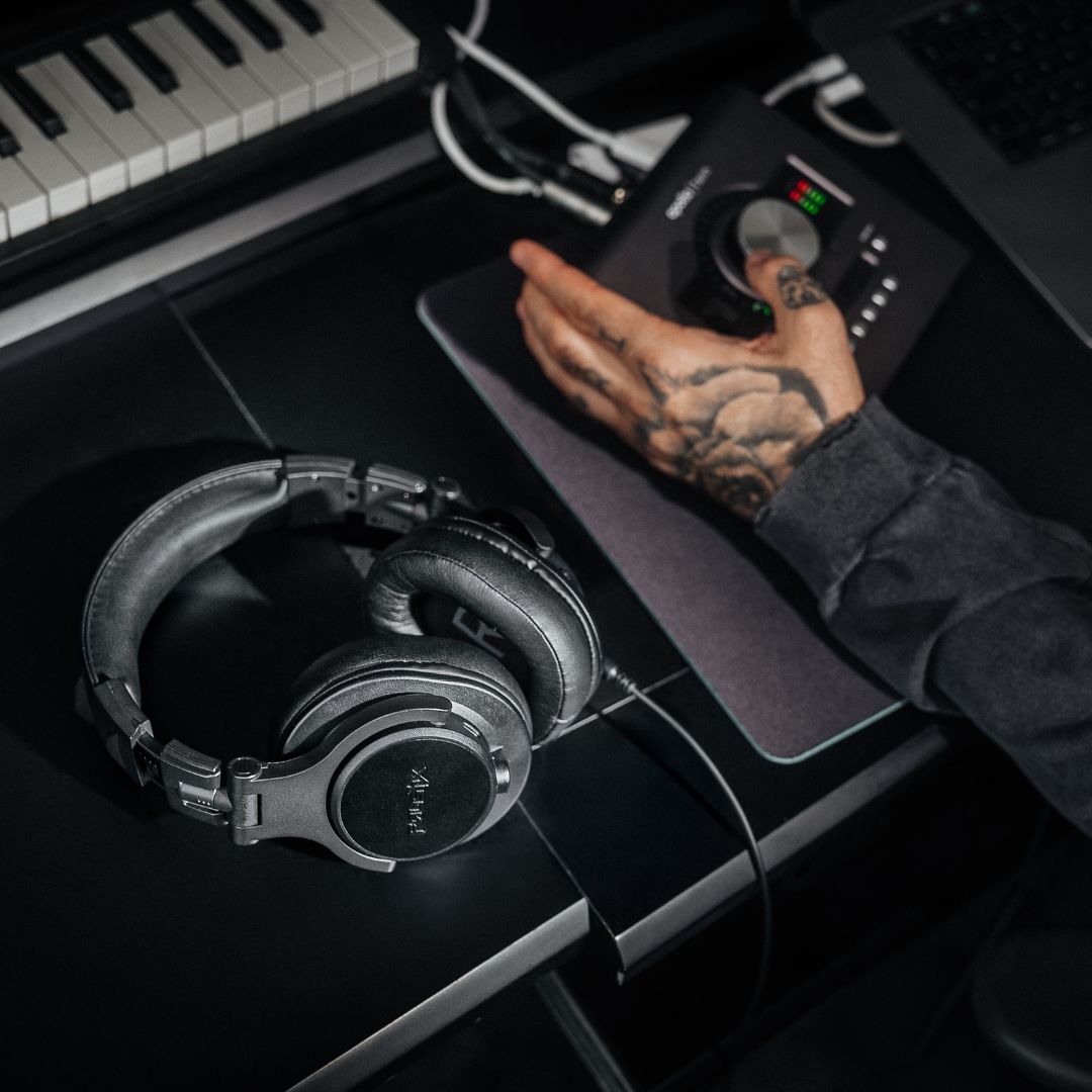 Faustix FSTX Pro Hybrid Hodetelefoner 60t | Trådløs & Kablet