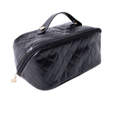 OlsenHome Makeup bag | Beige and black makeup bag with compartments