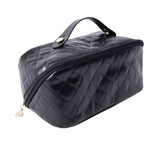 OlsenHome Makeup bag | Beige and black makeup bag with compartments