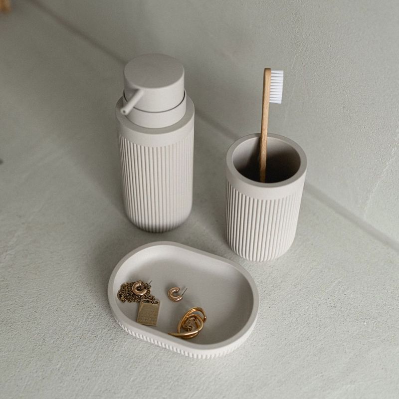 OlsenHome baderomssett | 3 deler | Stilrent og funksjonelt