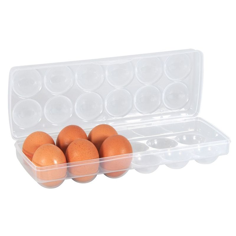 Egg storage in clear plastic
